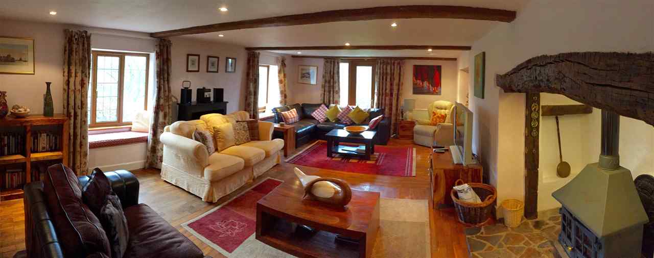 resized-2349823-Farm House.jpg